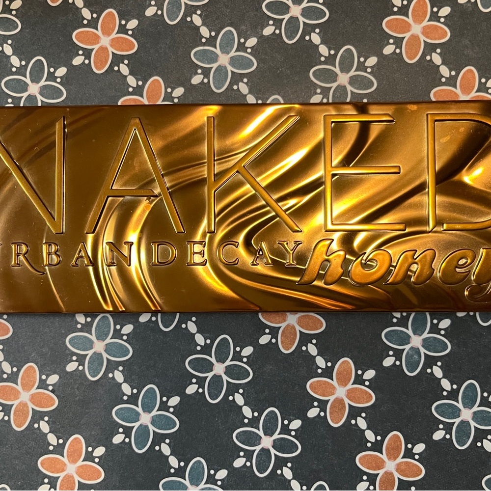 Urban Decay Honey Gold Palette